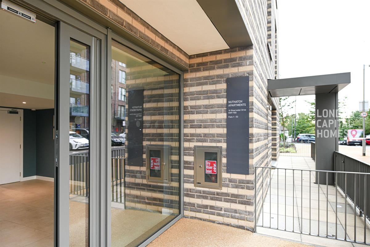 Nuthatch Apartments, 16 Shearwater Drive, London